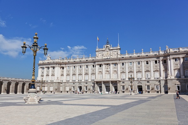 Magazine Smartrental Collection Visit The Royal Palace Of Madrid